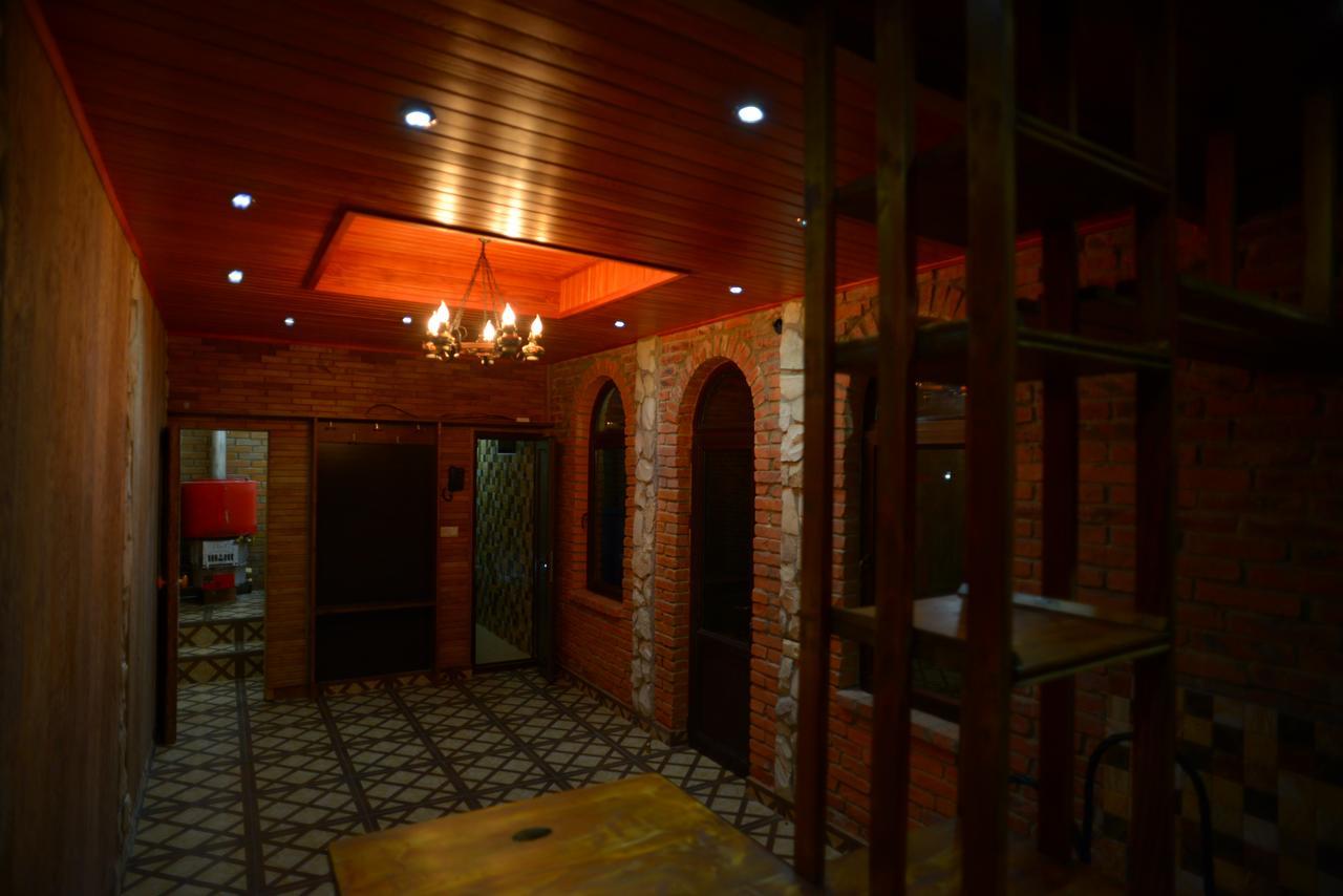 Chateau Chikovani Hotell Gordi Eksteriør bilde